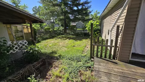 1405 W Harrison St, Herrin, IL 62948 photo 37