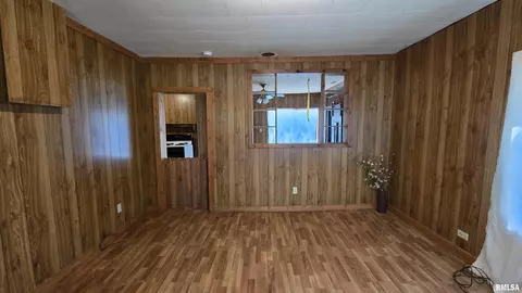 1405 W Harrison St, Herrin, IL 62948 photo 15