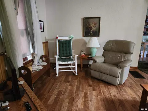 605 Pace Ave, Mount Vernon, IL 62864 photo 5