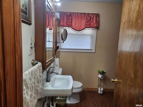 605 Pace Ave, Mount Vernon, IL 62864 photo 11