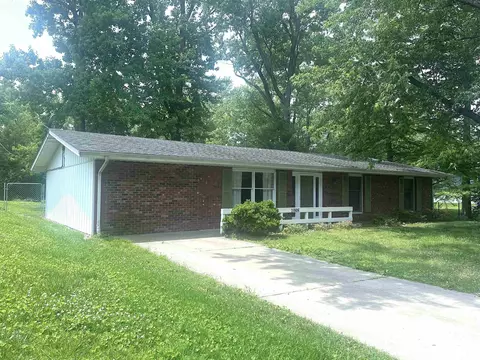 1008 N Norwest Ln, Carbondale, IL 62901