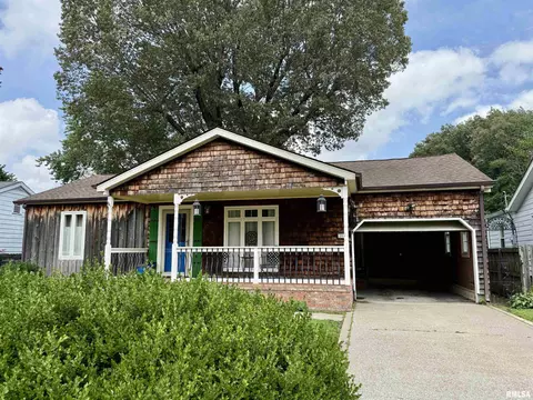 2016 Greenview St, Metropolis, IL 62960