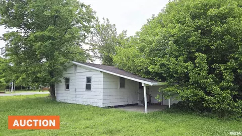 101 Diamond St, Mound City, IL 62963
