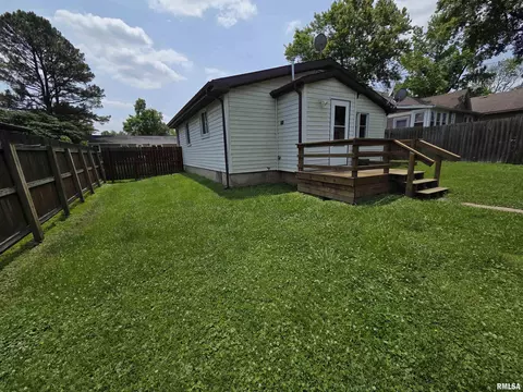 311 E Prairie St, Centralia, IL 62801 photo 15