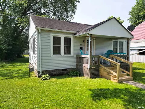 511 W 4th St, Flora, IL 62839 photo 45