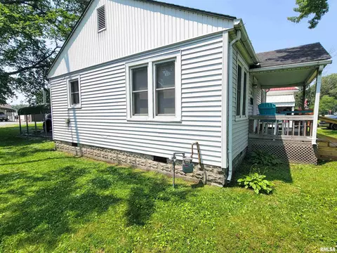 511 W 4th St, Flora, IL 62839 photo 44