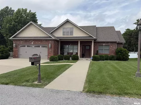 1 Dogwood Pl, Harrisburg, IL 62946