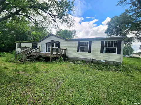 22194 Black St, Akin, IL 62890