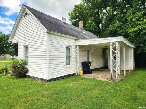 203 E Main St, Karnak, IL 62956 photo 2