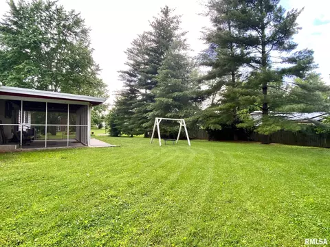 1309 E Stotlar St, Herrin, IL 62948 photo 39