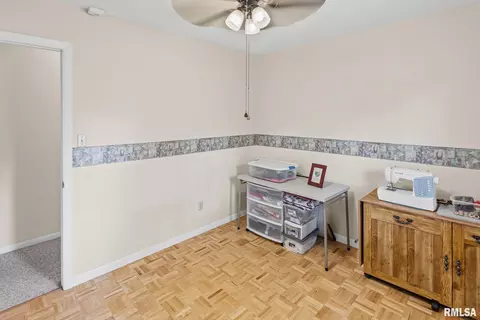10 Monroe Ave, Salem, IL 62881 photo 28