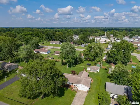 10 Monroe Ave, Salem, IL 62881 photo 36