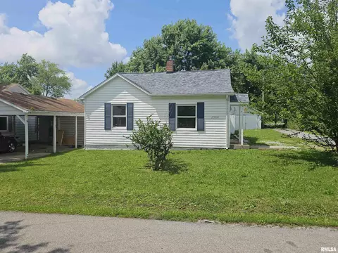 2508 Forest Ave, Mount Vernon, IL 62864