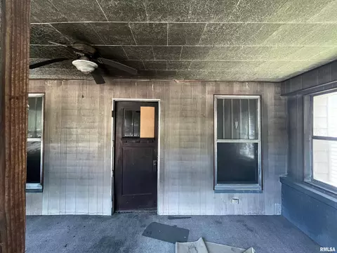 628 S Elm St, Centralia, IL 62801 photo 10
