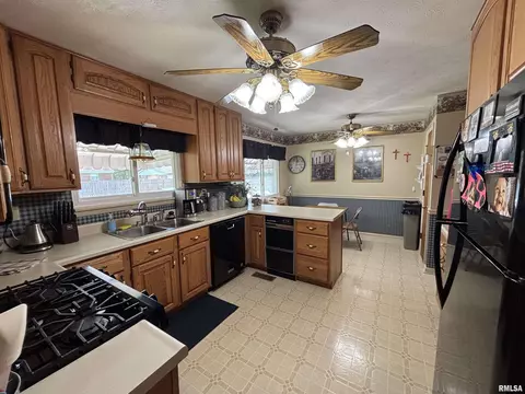 49 Jon St, Metropolis, IL 62960 photo 11