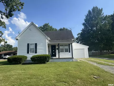 1607 W Cherry St, Marion, IL 62959 photo 3