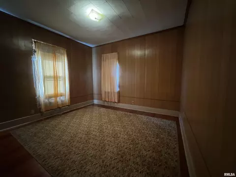 1607 W Cherry St, Marion, IL 62959 photo 10
