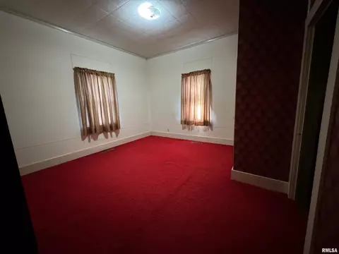 1607 W Cherry St, Marion, IL 62959 photo 7