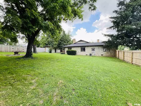 385 3rd St, Omaha, IL 62871 photo 7