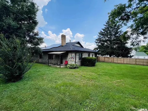 385 3rd St, Omaha, IL 62871 photo 10