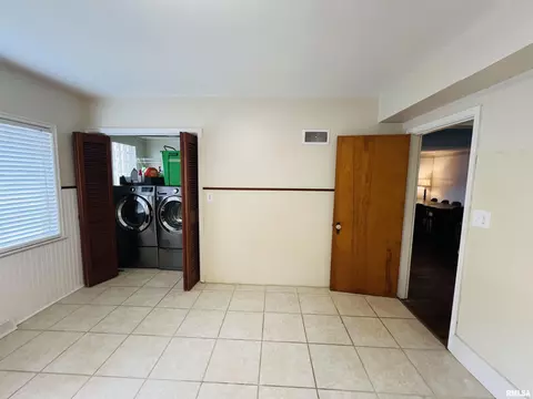 385 3rd St, Omaha, IL 62871 photo 15