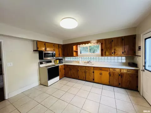 385 3rd St, Omaha, IL 62871 photo 14