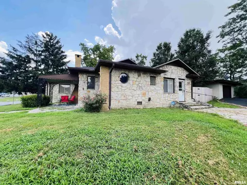 385 3rd St, Omaha, IL 62871 photo 3