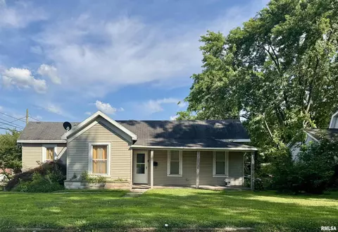 200 S Green St, Anna, IL 62906
