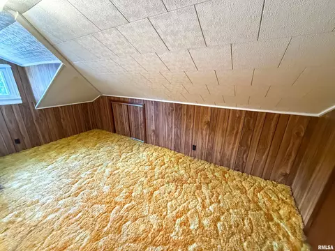 Bedroom - 202 Flora Ave, Flora, IL 62839 photo 13 of 13