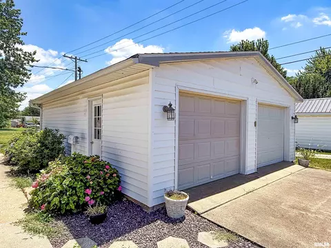 Other - 202 Flora Ave, Flora, IL 62839 photo 24 of 36