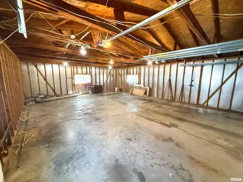Other - 202 Flora Ave, Flora, IL 62839 photo 26 of 36