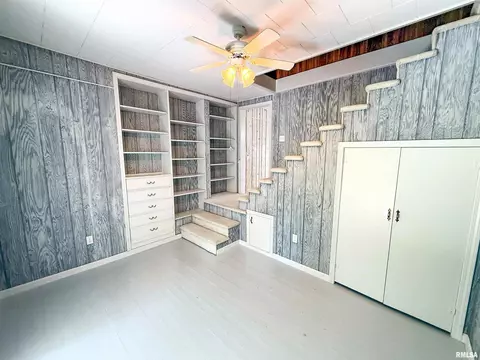 Other - 202 Flora Ave, Flora, IL 62839 photo 4 of 36