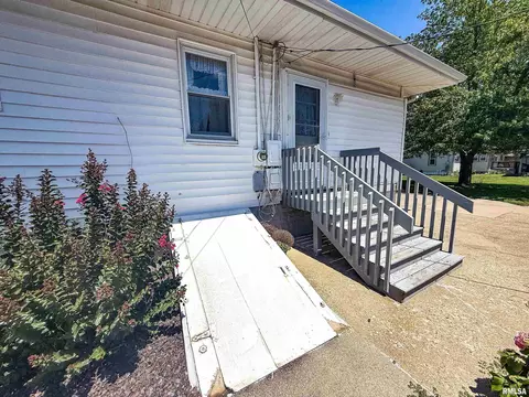 Other - 202 Flora Ave, Flora, IL 62839 photo 33 of 36
