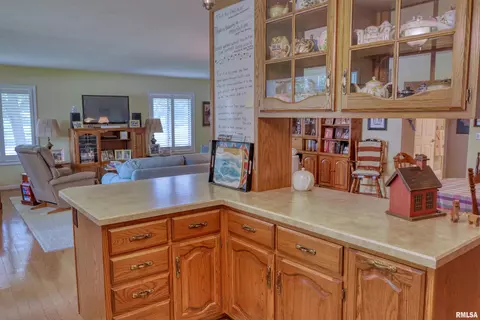 1382 Nicklaus Ln, Marion, IL 62959 photo 5