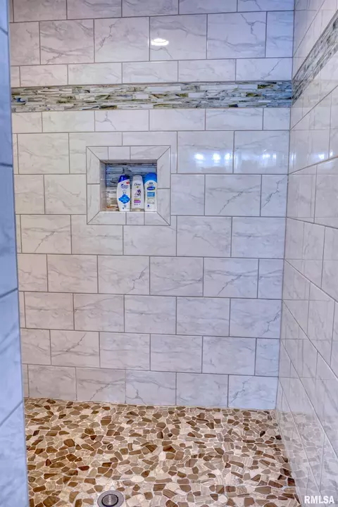 1382 Nicklaus Ln, Marion, IL 62959 photo 21
