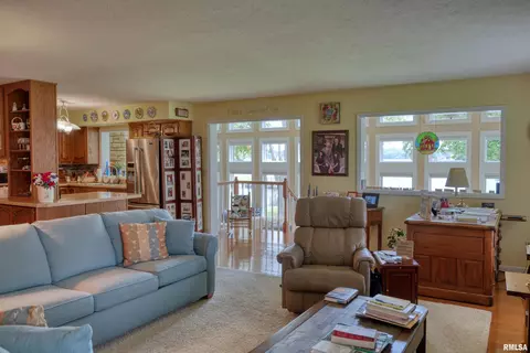 1382 Nicklaus Ln, Marion, IL 62959 photo 9