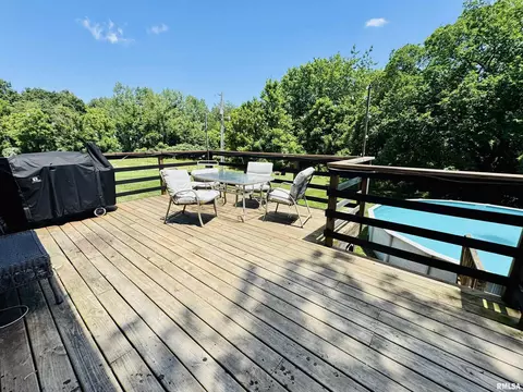 348 Medlin Rd, Walnut Hill, IL 62893 photo 18