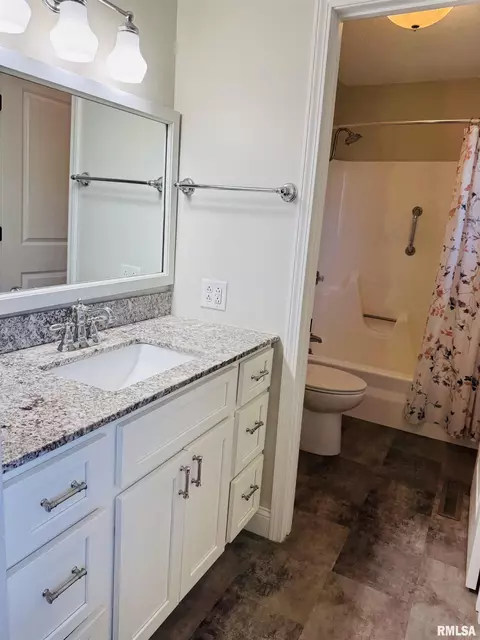 109 Division St, Anna, IL 62906 photo 26