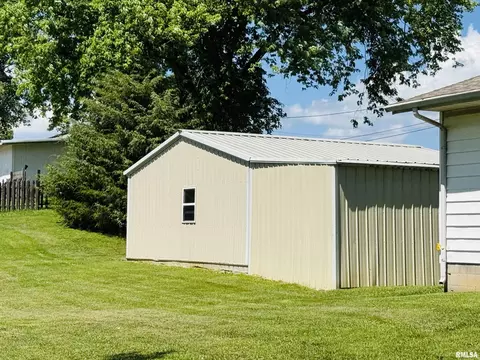 109 Division St, Anna, IL 62906 photo 8
