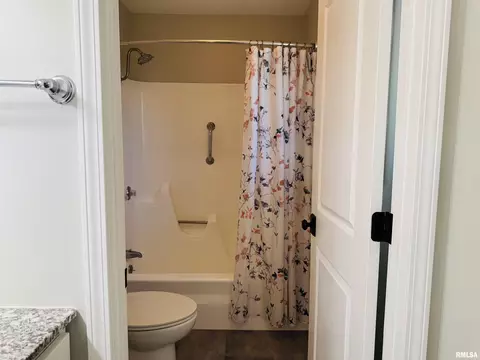 109 Division St, Anna, IL 62906 photo 27