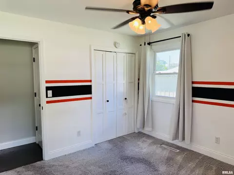 109 Division St, Anna, IL 62906 photo 21