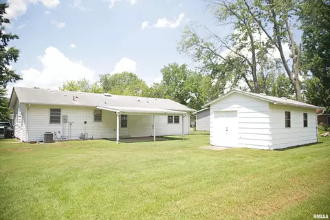 203 Skyline Dr, Marion, IL 62959 photo 17