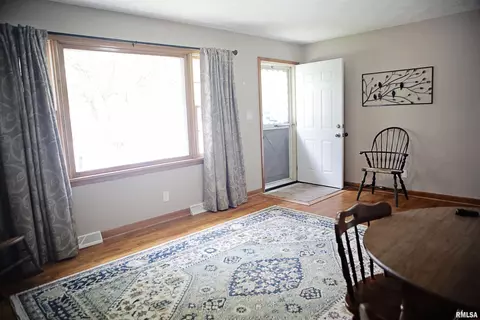 203 Skyline Dr, Marion, IL 62959 photo 7