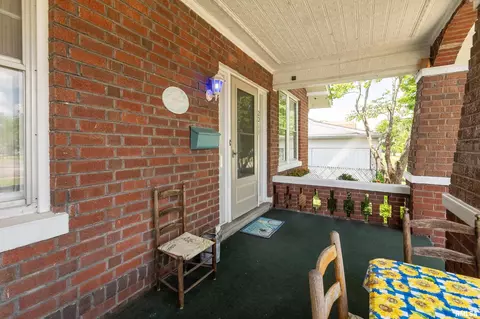 2011 Logan St, Murphysboro, IL 62966 photo 4