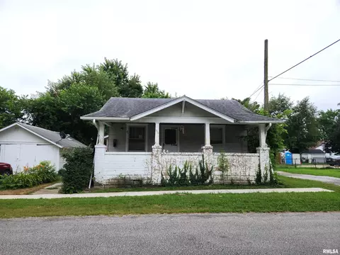 1809 Cherry St, Mount Vernon, IL 62864