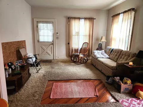 1809 Cherry St, Mount Vernon, IL 62864 photo 2