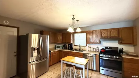 1409 Rig, Salem, IL 62881 photo 6