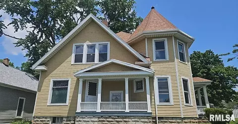 202 E 8th St, Mount Carmel, IL 62863 photo 5