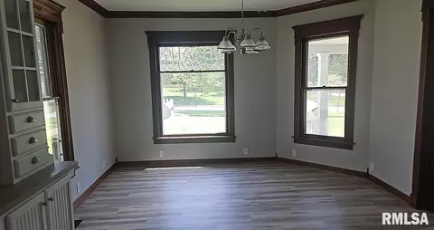 202 E 8th St, Mount Carmel, IL 62863 photo 10