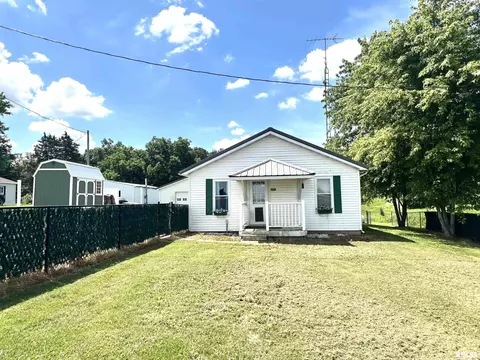 2448 E State Route 161 Rte, Centralia, IL 62801